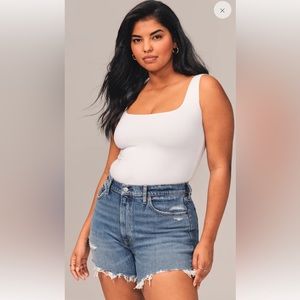 Abercrombie Ultra High Rise Mom Short